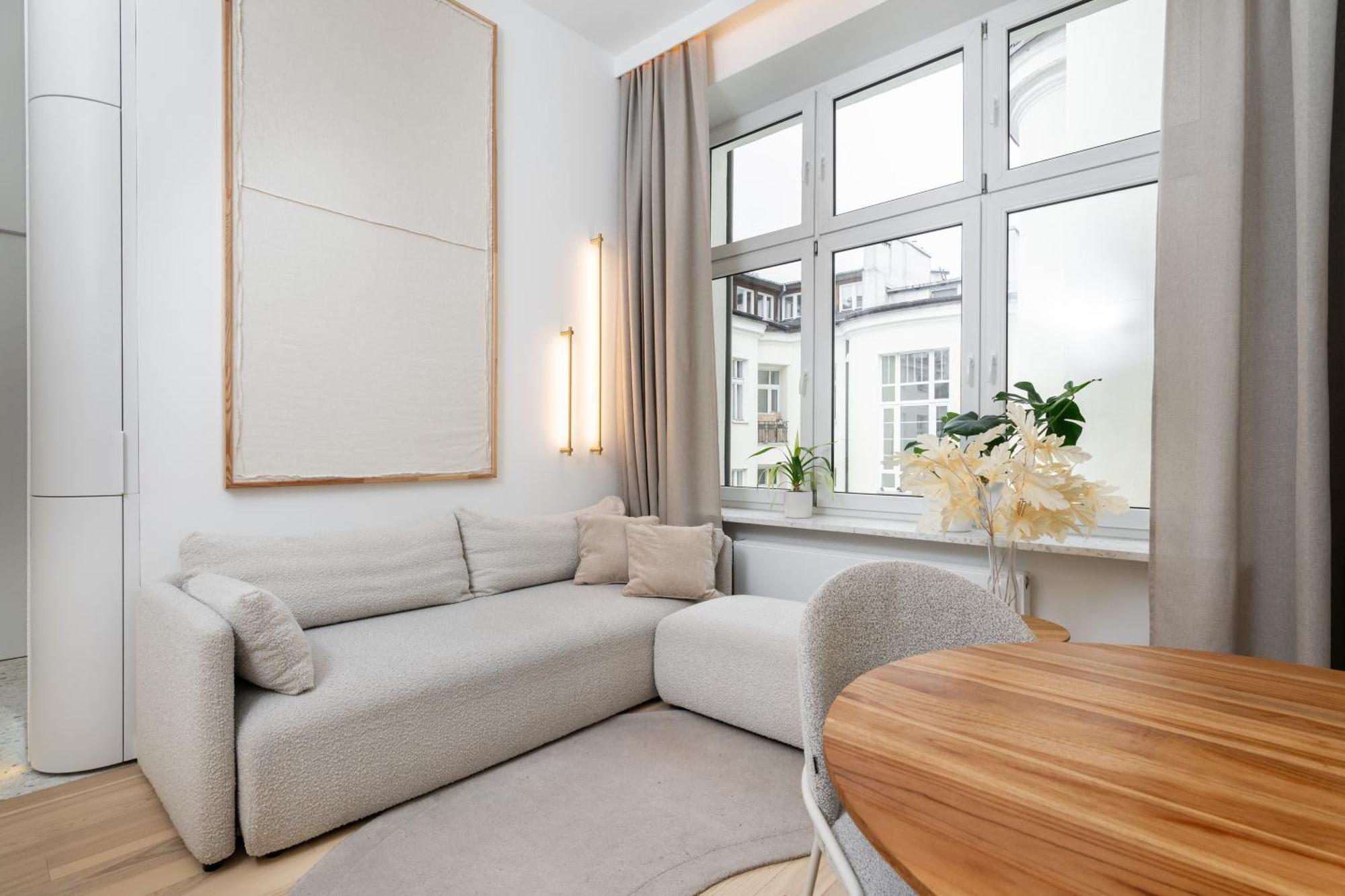 The Champagne Center Apartament *