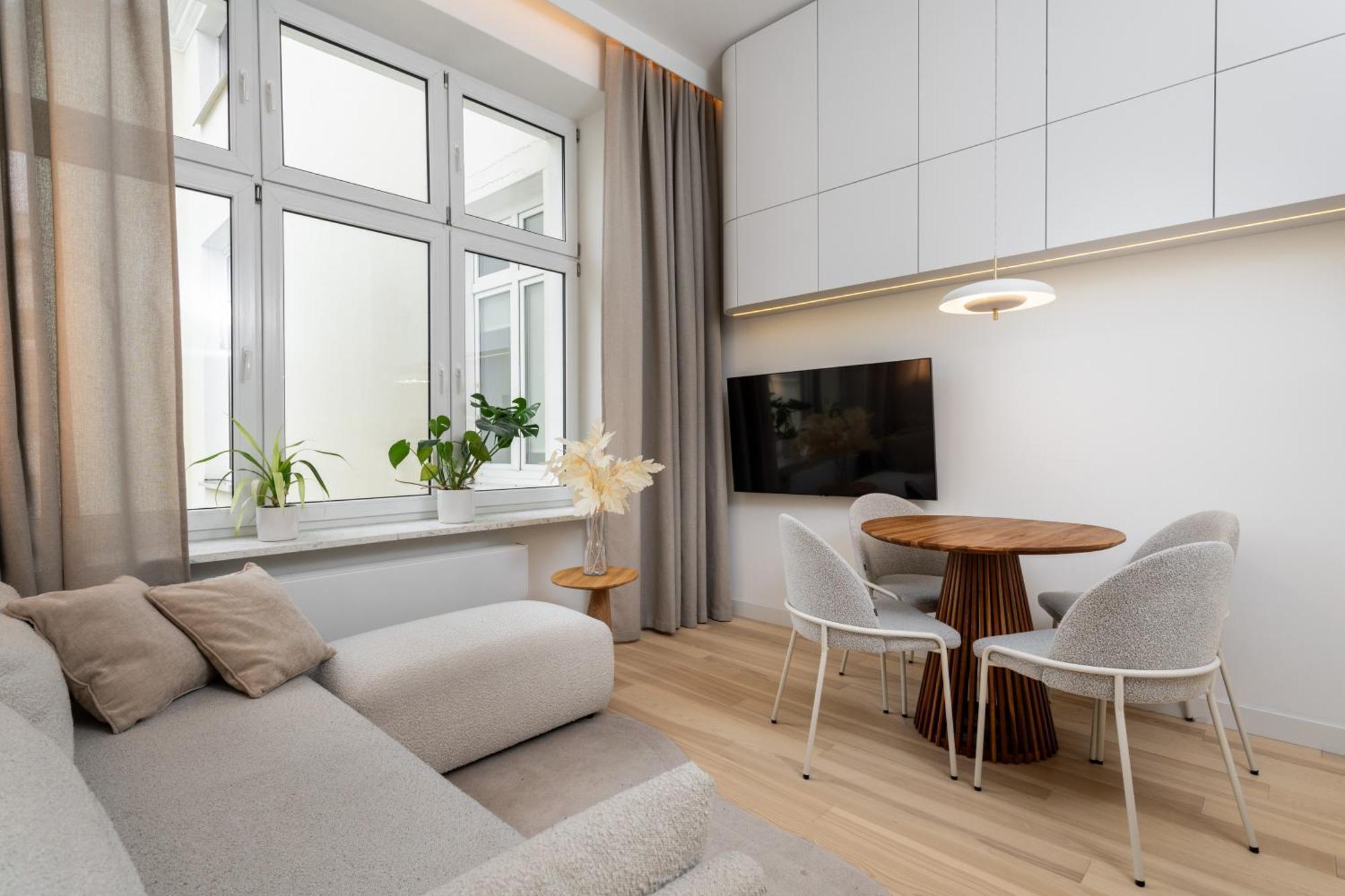 The Champagne Center Apartament *