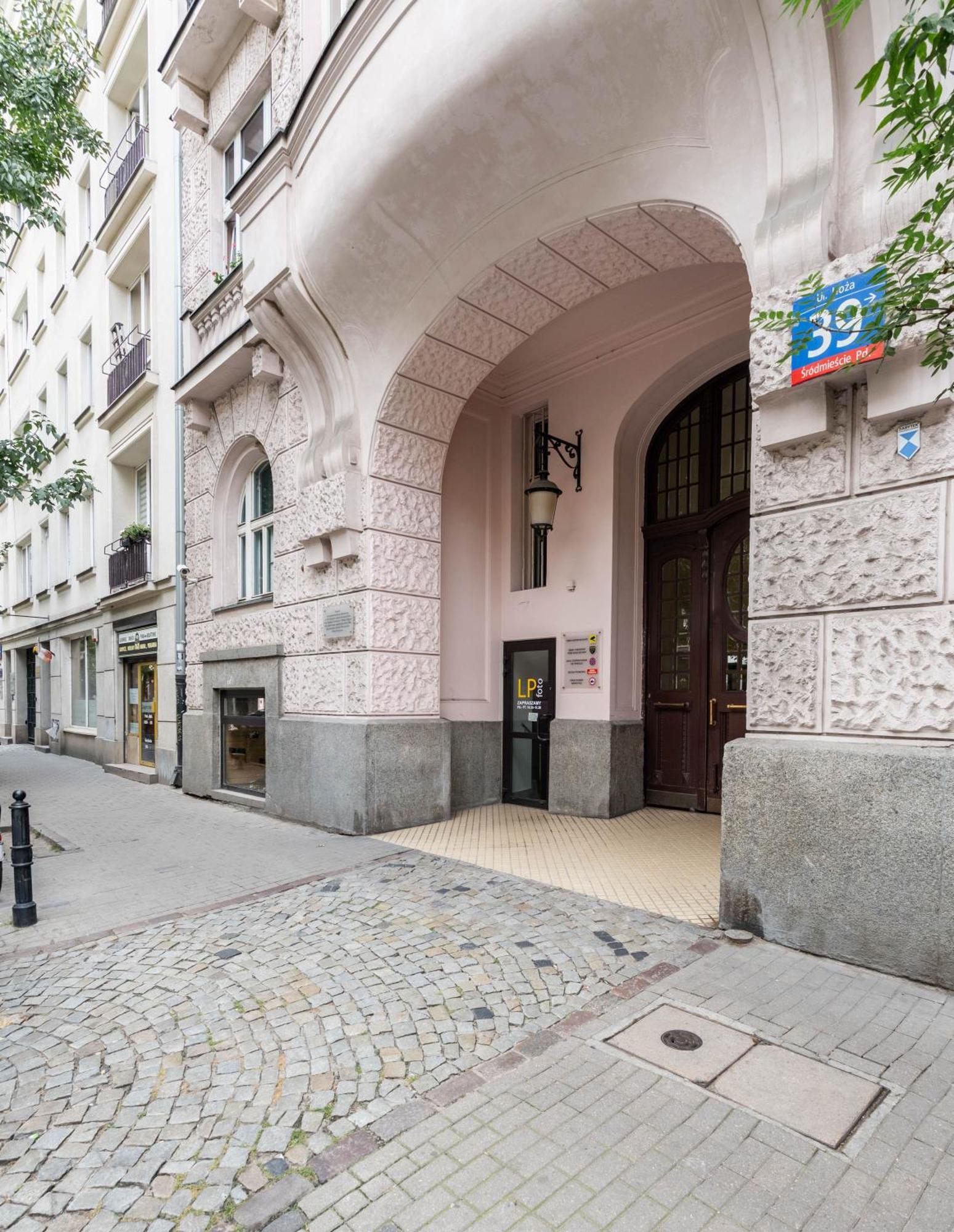 The Champagne Center Apartament Warszawa